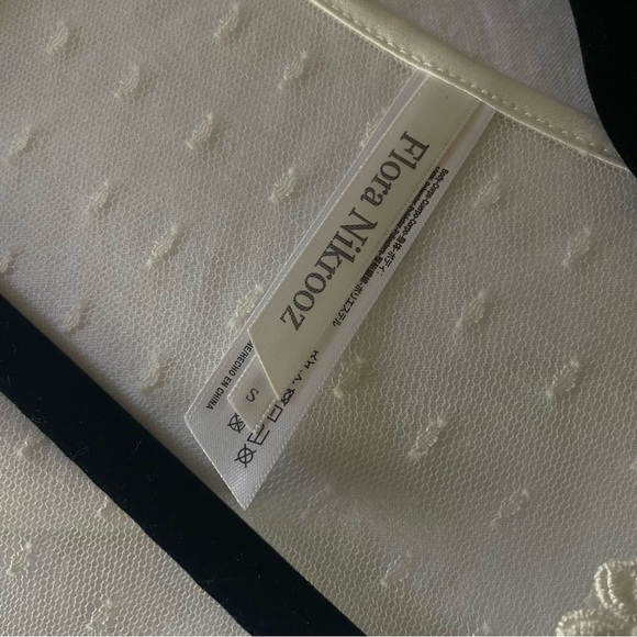 Flora Nikrooz Showstopper Robe - Picture 7 of 9